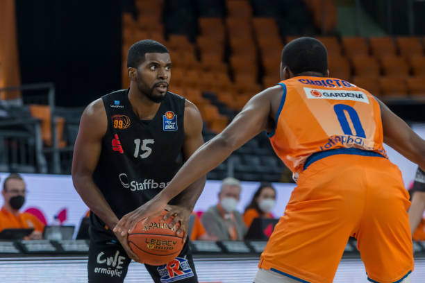 但随着郑加 但随着郑加