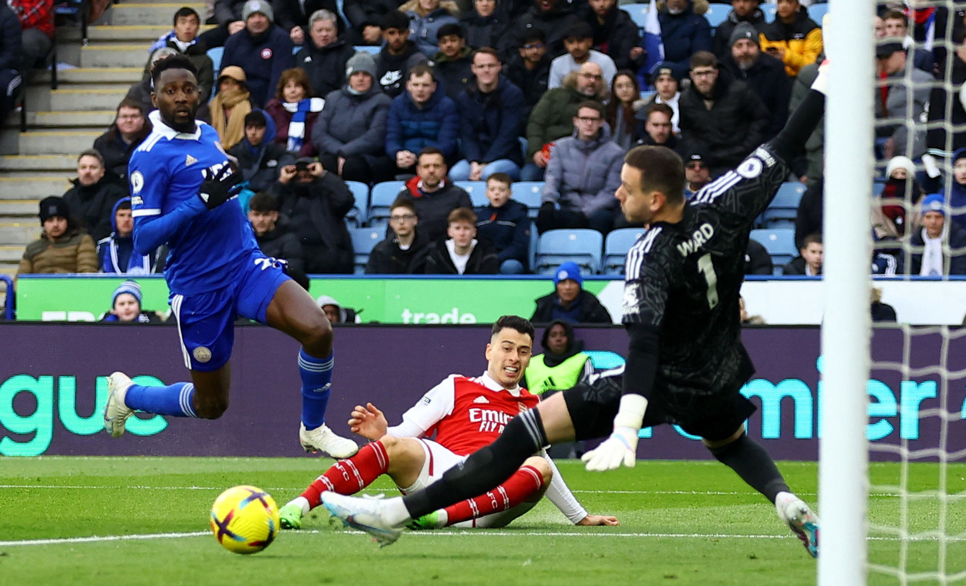 无论是在场 无论是在场