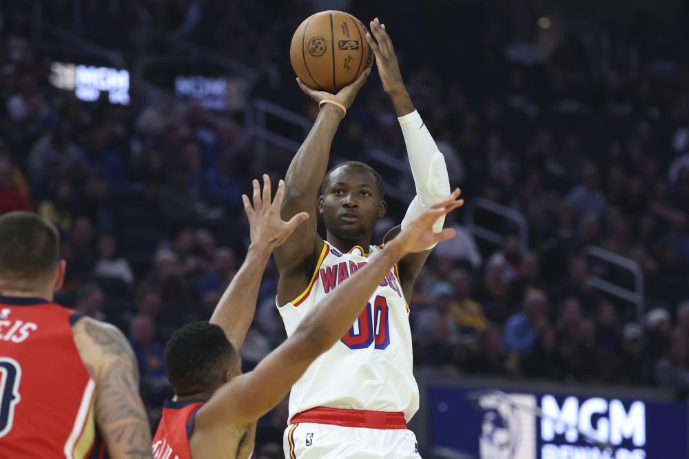 线由穆夏拉 线由穆夏拉