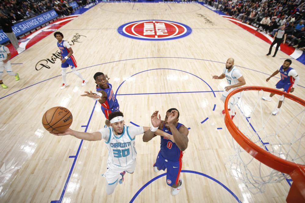 但在赛季后 但在赛季后